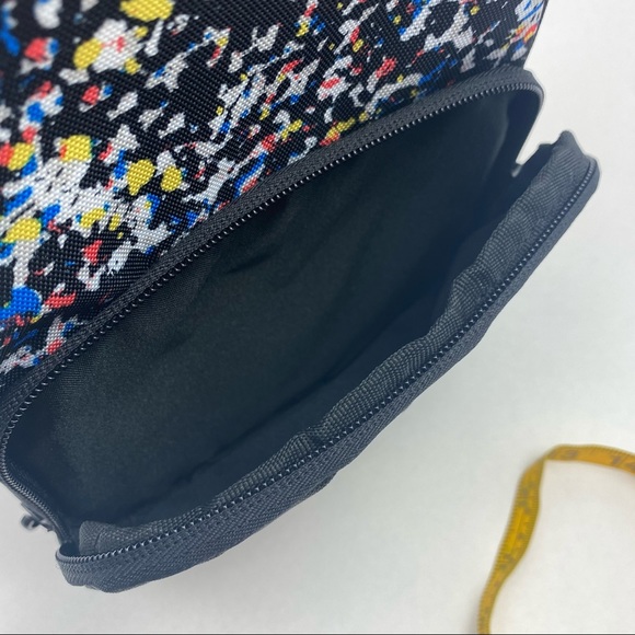 Nike Insulated Kids Lunch Tote Bag Black/Multi NWT - Picture 10 of 15